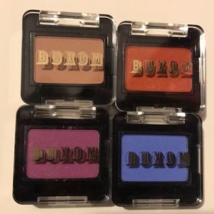 Buxom single customized eyeshadow